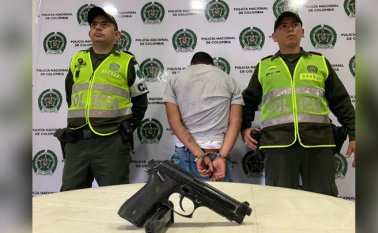 El arma incautada será sometida a estudios balísticos para establecer su utilización en otros hechos delictivos. Policía Nacional