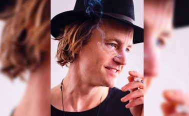 También se destaca como actor y compositor. Cortesía