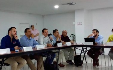 Se comprometieron a verificar que los recursos para la obra estén disponibles en el Ministerio de Hacienda. Cortesía