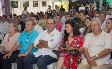 A mediados de diciembre será la gala de premiación. Alfredo Estévez/La Opinión