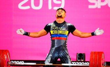 Francisco Mosquera se quedó con la medalla de plata la envión (172 kg) y el bronce en el total olímpico (302kg) de la división de los 61 kg del Campeonato Mundial de Levantamiento de Pesas. @olimpicocol