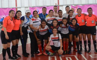 El colegio Integrado La Llana de Tibú en fútbol sala, es uno de los representantes de Norte en la final nacional de los Juegos Supérate.  Cortesía