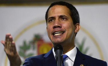 Juan Guaidó es la representación de la oposición en Venezuela en contra del gobierno de Nicolás Maduro.  AFP