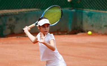 Ivanna Cristo fue campeona en la categoría individual y subcampeona en dobles en los 12 años en el torneo Grado 3 que se disputó el fin de semana en la Corporación Recreativa Tennis Golf Club. Juan Pablo Cohen