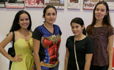 Ángeles Contreras, Jéssica Cristancho, Karla Barrera e Indira Villanueva. Juan Pablo Cohen