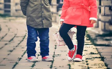 La Sala señaló que "la identidad de género es un asunto que responde únicamente a la vivencia y a la autodeterminación de las personas. Por lo tanto, el respeto de la identidad de los menores de edad prohíbe la exigencia de pruebas físicas, médicas o psicológicas que demuestren la identidad apropiada por los sujetos". Pixabay referencial