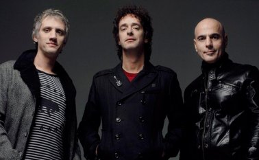 Charly Alberti y Zeta Bosio, exintegrantes de Soda Stereo, regresan a América Latina para ofrecer varios conciertos. Twitter