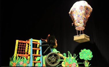 ‘El niño que sabía volar’, obra de teatro del grupo Conquistadores de la Cultura de Bello (Antioquia). Cortesía