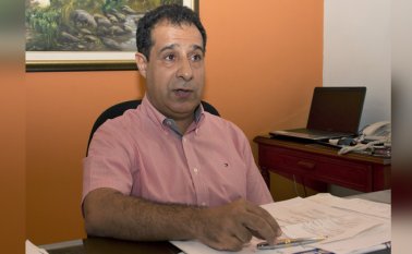 Eduardo Salim Chaín Rueda , gerente del Hospital Mental Rudesindo Soto, es investigado por la Procuraduría Regional de Norte de Santander, por presunta participación en política. La subgerente, Xiomara Luna, también resultó implicada.
Archivo