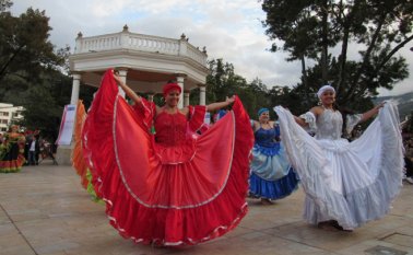 La danza fue una de las muestras artísticas presentadas por los artistas pamploneses.
Roberto Ospino