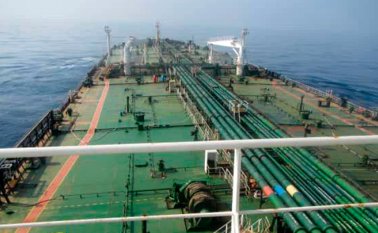 Las explosiones causaron una fuga de petróleo en el mar Rojo frente al puerto saudita de Yeda (oeste), afirmó por su parte la agencia semioficial Isna. AFP