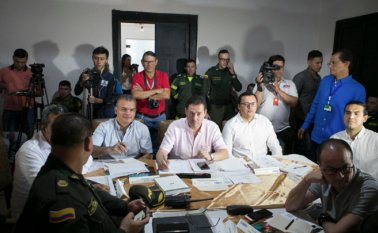 Encuentro de autoridades locales, regionales y nacionales en el Puesto de Mando Unificado Migratorio. Juan Pablo Cohen