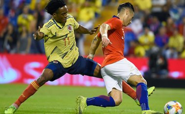 En el último partido la selección Colombia empató 0-0 con el combinado de Chile y ahora buscará una victoria ante la mejor selección de África. AFP