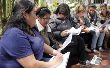 El picante, a juicio de las centrales de trabajadores, lo están poniendo las organizaciones privadas del comercio, la banca y los fondos de pensiones que enturbian el ambiente previo de las discusiones al proponer un par de reformas esenciales: la laboral y la pensional. Archivo