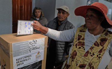 Una jornada electoral en la que decidirán si prolongan hasta 2025 el mandato de Evo Morales, en el poder desde hace 13 años. AFP
