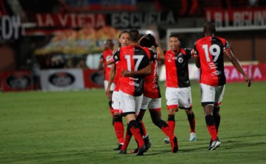 Los jugadores aseguraron que esperan que esta semana se pueda cumplir el compromiso de pago que hizo el presidente del equipo. Archivo