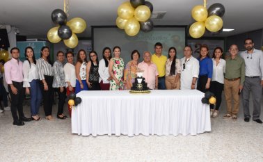 El vicerrector fue acompañado por estudiantes, profesores y funcionarios. Cortesía