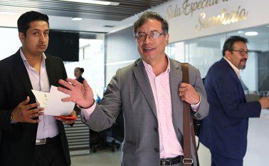 Gustavo Petro había sido demandado por irregularidades y violación al régimen de inhabilidades durante su cargo. Archivo Colprensa