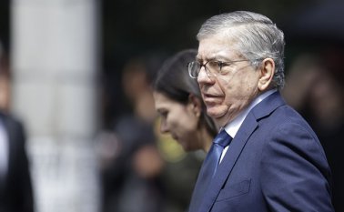 El expresidente César Gaviria defiende al alcalde de Pereira, Juan Pablo Gallo, tras ser suspendido por tres meses por participación política. Archivo Colprensa