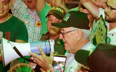 Jairo Yáñez, alcalde electo de Cúcuta, en su primera intervención ante los cucuteños tras conocerse los resultados electorales. Juan Pablo Cohen