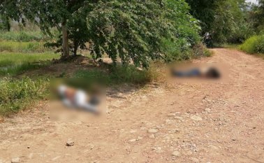 Los cadáveres fueron encontrados en la trocha La Marina y tenían sus cabezas cubiertas con su propia camisa. Así fueron hallados los otros dos cuerpos. Laura Serrano/La Opinión