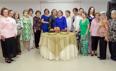 Nelly Rubio,  María Alejandra Ramírez, Olga de Valderrama, Betty Núñez, Pilar Pacheco, María Belén Batancourt, Carolina Figueredo, Susana Suárez,  Nancy Núñez, Betty Núñez, Hortensia Montañez, Margarita de González, Judith de Amado, Yary Castellanos,  Nora Guerrero, Martha Pacheco y Nena Pacheco.                                                                   Cortesía