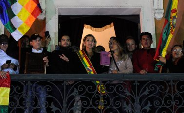 “Queremos convocar a elecciones lo más pronto”, dijo Añez, de 52 años, en un discurso. AFP