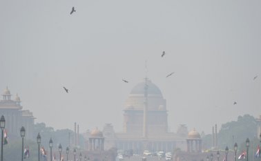 La dramática contaminación invernal apenas empieza en Nueva Delhi, sin que haya a la vista el menor atisbo de mejora. AFP