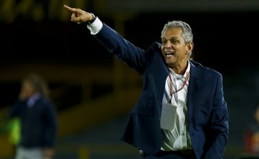 "Da tristeza y uno se calienta. Si yo vengo a trabajar fútbol y no hay fútbol me tengo que ir", sostuvo Reinaldo Rueda. Archivo