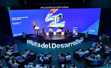 El presidente Iván Duque, conversó con 168 alcaldes y gobernadores electos de toda Colombia, durante el encuentro ‘Ruta del Desarrollo Sostenible’, organizado por Findeter, en Santa Marta. Presidencia