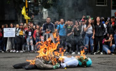 Se hizo un llamado especial para que no se altere el orden público en las marchas, evitando causar daños en los negocios, instituciones y bienes del estado.
Archivo