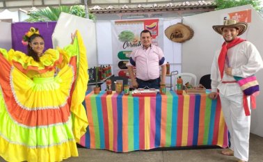 El emprendimiento de Jhon Rincón busca conquistar restaurantes, pastelerías y hoteles locales.  Cortesía