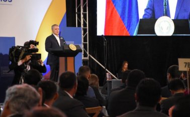 Todas las conversaciones que se hagan serán coordinadas por el Director del Departamento Administrativo de la Presidencia de la República, Diego Molano Aponte, informó Duque. Presidencia