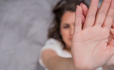 Un 35% de las mujeres y niñas han sufrido de algún tipo de violencia física o abuso sexual, según la ONU.
 Freepik.es