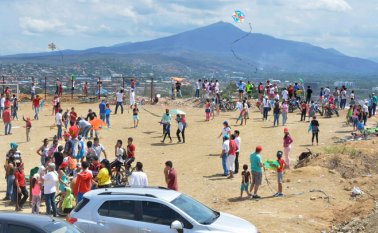 El sábado, a partir de las 3 p.m. en la cancha La Paz se realizará el acto simbólico del cierre de la medida de reparación integral con los sobrevivientes del conflicto armado de Cerro Norte. Archivo