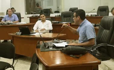 Quisieron despejar los cuestionamientos sobre el contenido técnico del examen. Archivo La Opinión