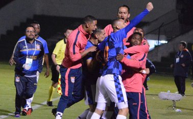 Es esta oportunidad, un año después de haber perdido la categoría por segunda vez, el cuadro de Boyacá regresará a la máxima categoría del Fútbol Profesional Colombiano. Colprensa