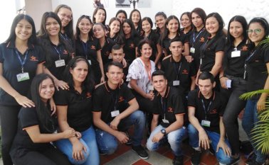 Angie Camacho, Breinny Castro, Fernanda Lugo,Camilo Guatibonza, Celmira Bolívar, Daily Sánchez, Diana Vargas, Edinson Pérez, Henry Ochica, Jorge Ibarra, Karem Sierra, Karen Ramírez, Karen Manosalva, Karla Canavate, Keila Vargas, Kevin Vargas, Laura Rubio, Linda Botello, Luz Castellanos, Maira Zuluaga, María Rivera, Maryet Meaury, Paula Bigoya, Raul Bautista, Wendy Peña y la Instructora María Fernanda Suárez. Giovanny Rojas