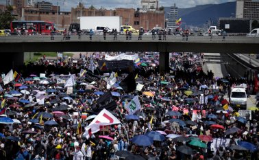 El presidente de la entidad, Francisco Mejía, destacó que se trata de una iniciativa del presidente Iván Duque, dirigida a beneficiar a Mipymes de comerciantes que se han visto afectados por las movilizaciones que han limitado las ventas en distintas zonas del país. Colprensa