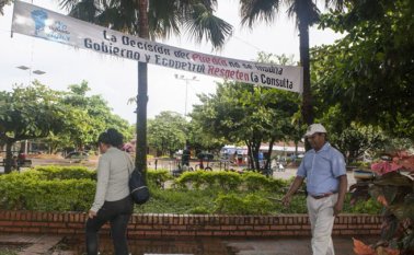 Los habitantes de Tauramena exigen el respeto de la consulta popular de 2013 donde le dijeron no a más hidrocarburos y minería en su municipio. Foto: Diana Rey Melo / Revista Semana Sostenible.  Antonio José Paz Cardona/Mongabay