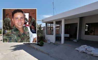 Hasta su vivienda llegaron dos hombres a pie y le intentaron robar su moto Suzuki GN 125. La Opinión