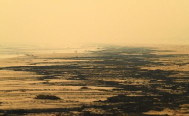 En Australia, los incendios en curso hallaron un terreno idóneo para propagarse debido a la sequía y a unas temperaturas excepcionales. Unos 80.000 km2 se esfumaron con las llamas, una superficie equivalente a la de la isla de Irlanda. AFP