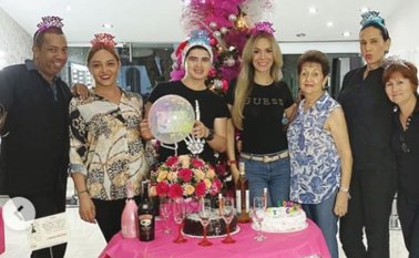 Lola Rúa, Dayana Rojas, Cristian Moreno, Barbie, Martha de Salgar, Heilin Sánchez y Nubia Duarte. Cortesía