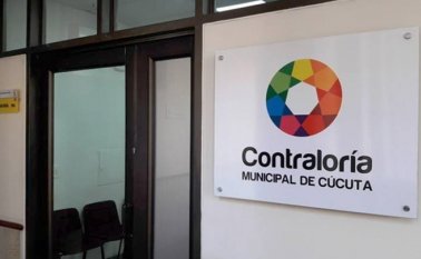 Sobre la exfuncionaria recaen cinco investigaciones, que adelanta la Procuraduría. Archivo