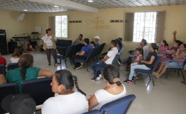 En el barrio María Teresa se construirán las 16 casas que gestionó la Fundación Rita en alianza con la Fundación Techo. El proyecto fue socializado el pasado sábado a la comunidad.
Mario Caicedo
