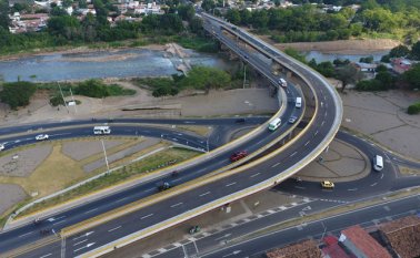 El cierre de vía es en el sentido Puente San Rafael hacia el centro de la ciudad, sobre la avenida 1. Archivo
