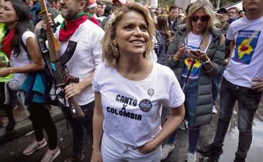 Aseguran que RCN tomó la decisión debido a que la cantante Adriana Lucía participó en las manifestaciones en contra del gobierno, en noviembre. Colprensa