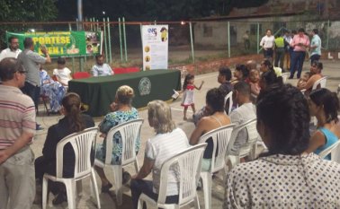 En el barrio Carlos Pizarro. Juan Pablo Cohen