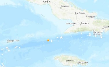 El Centro de Alerta de Tsunamis del Pacífico en Hawaii, dio cuenta -basado en lecturas preliminares- de "la posibilidad de peligrosas olas de tsunami. Tomada de Twitter @USGS