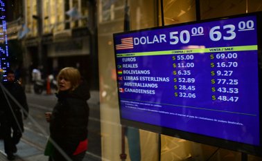 La moneda brasileña llegó a un mínimo histórico de su cotización frente al dólar. AFP